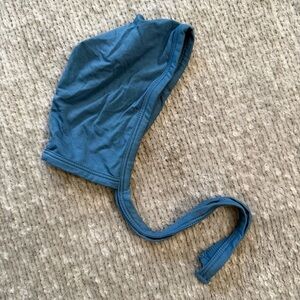 Kate Quinn Bamboo Baby Bonnet Hat Blue 0–3 Months